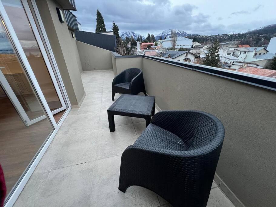 Moderno Departamento Con Vista Al Lago Y Montanas San Carlos de Bariloche Exterior photo